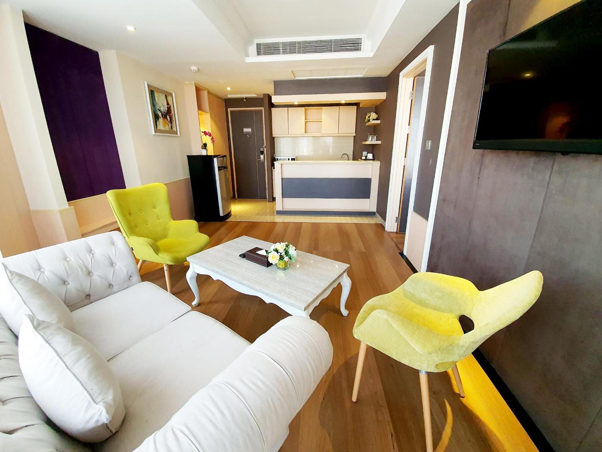 The Bazaar Hotel Bangkok Kültér fotó